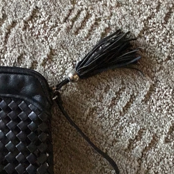 Hanson Black purse/10 inches wide 7” deep - Picture 4 of 6